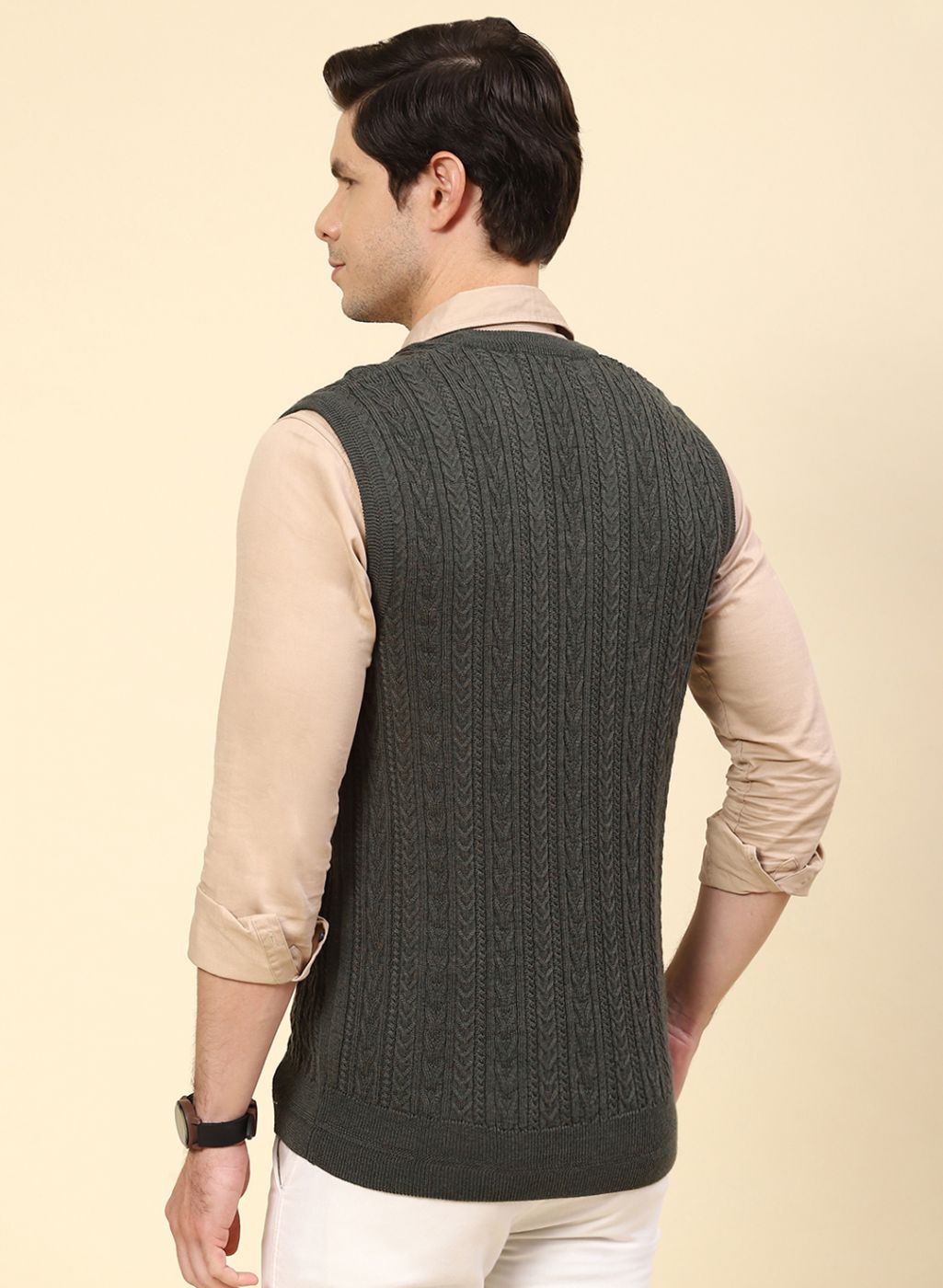 Men Olive Self Design Pure wool Sweater