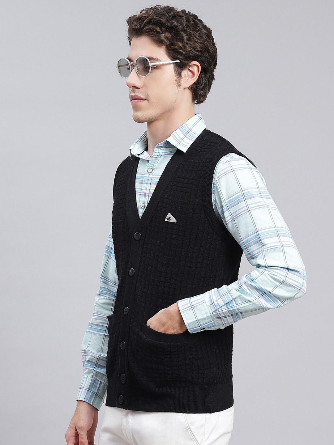 Men Black Self Design Pure wool Cardigan