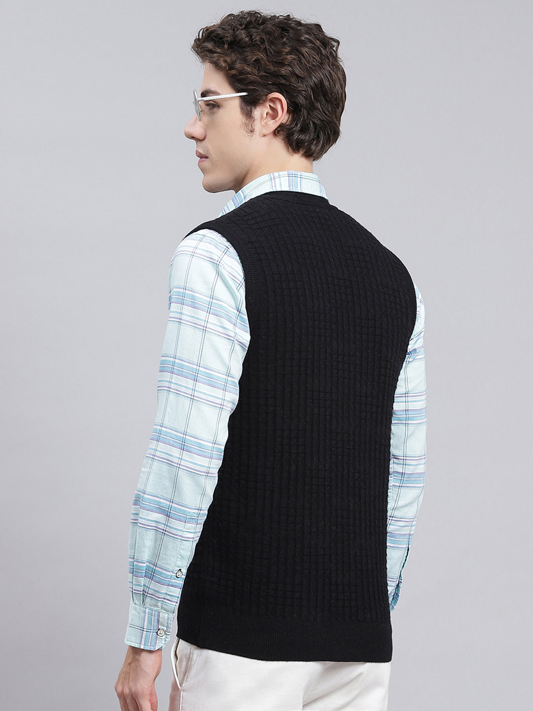 Men Black Self Design Pure wool Cardigan