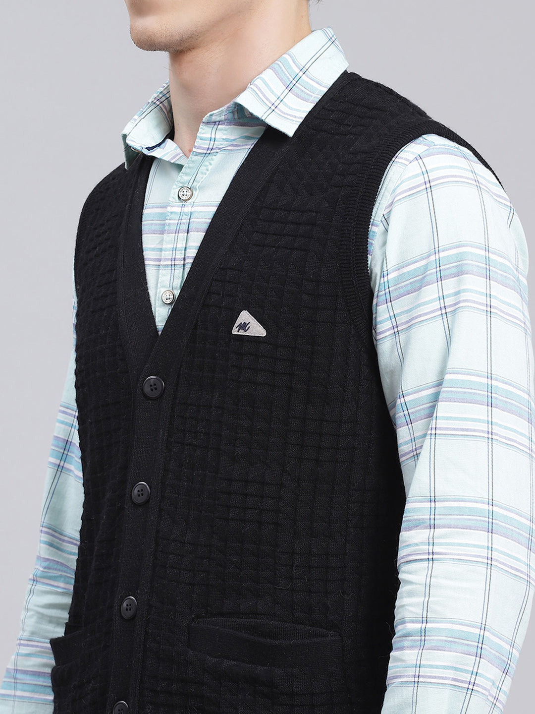 Men Black Self Design Pure wool Cardigan