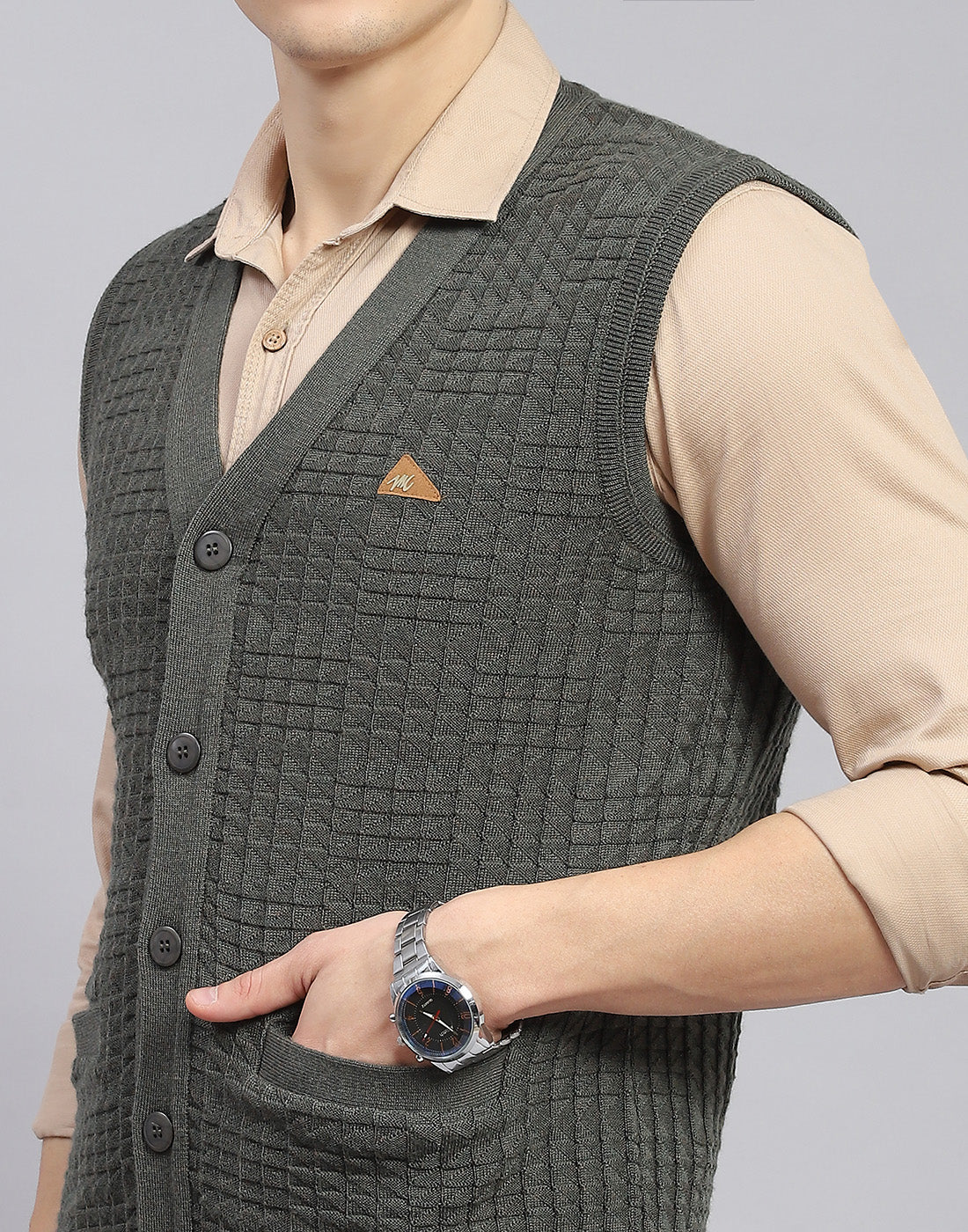 Men Olive Self Design V Neck Sleeveless Sweater