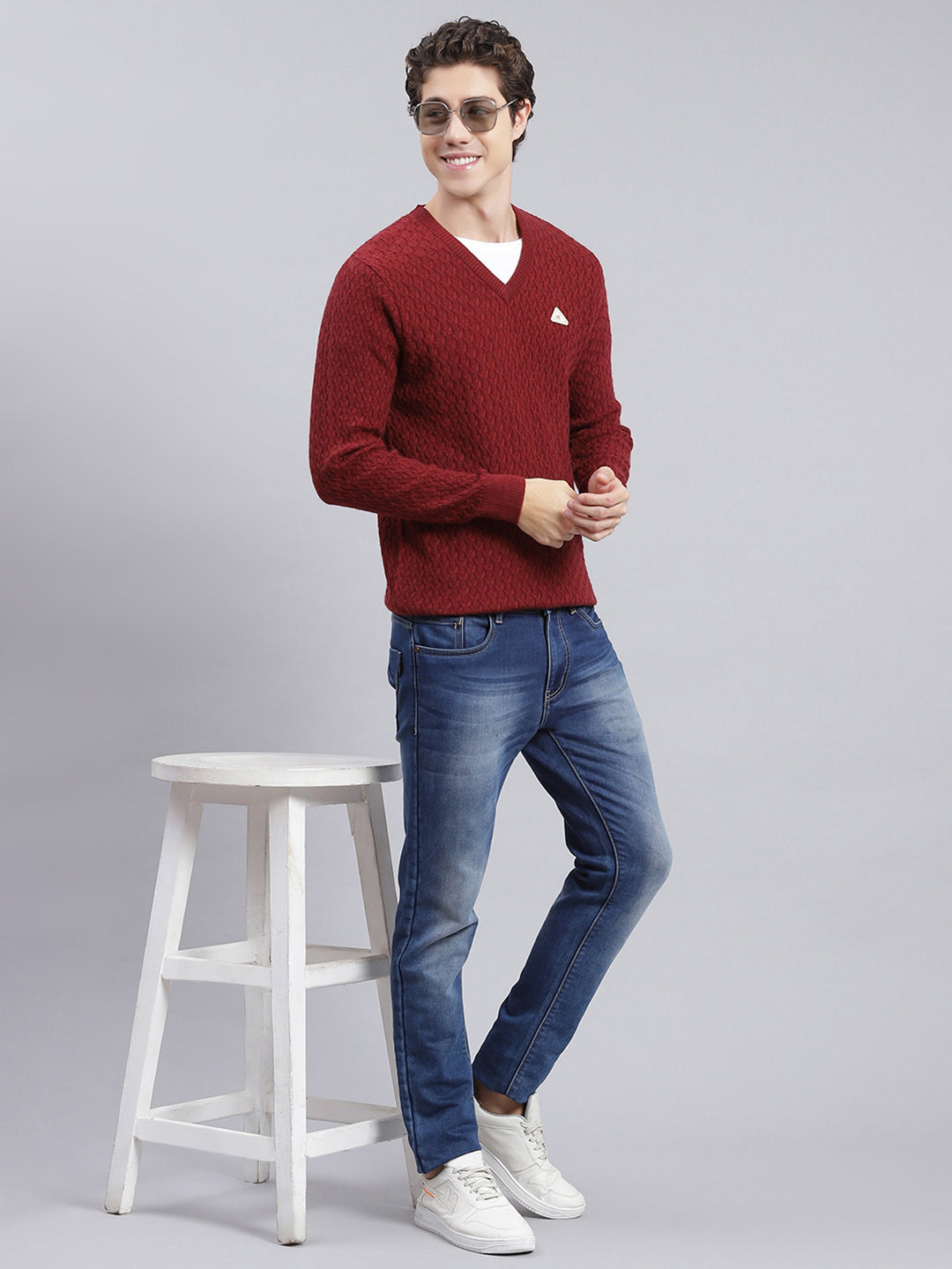 Men Maroon Self Design Wool blend Pullover