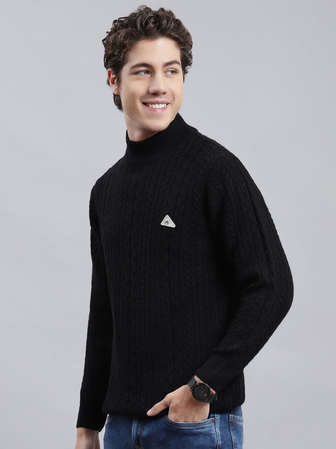 Men Black Self Pullover