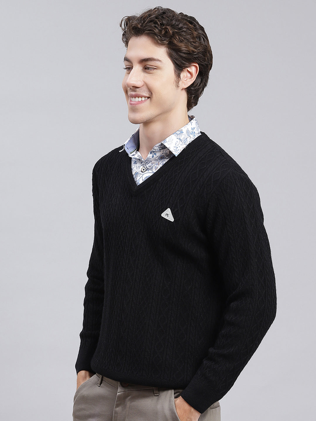 Men Black Self Design Wool blend Pullover