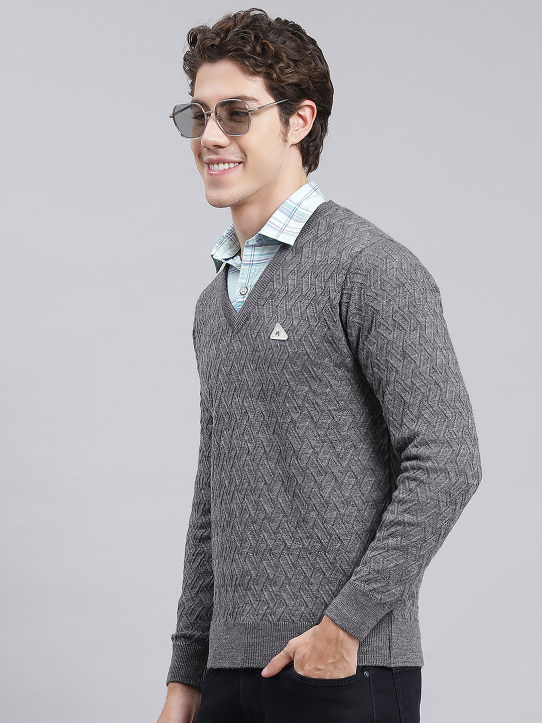 Men Grey Self Design Wool blend Pullover