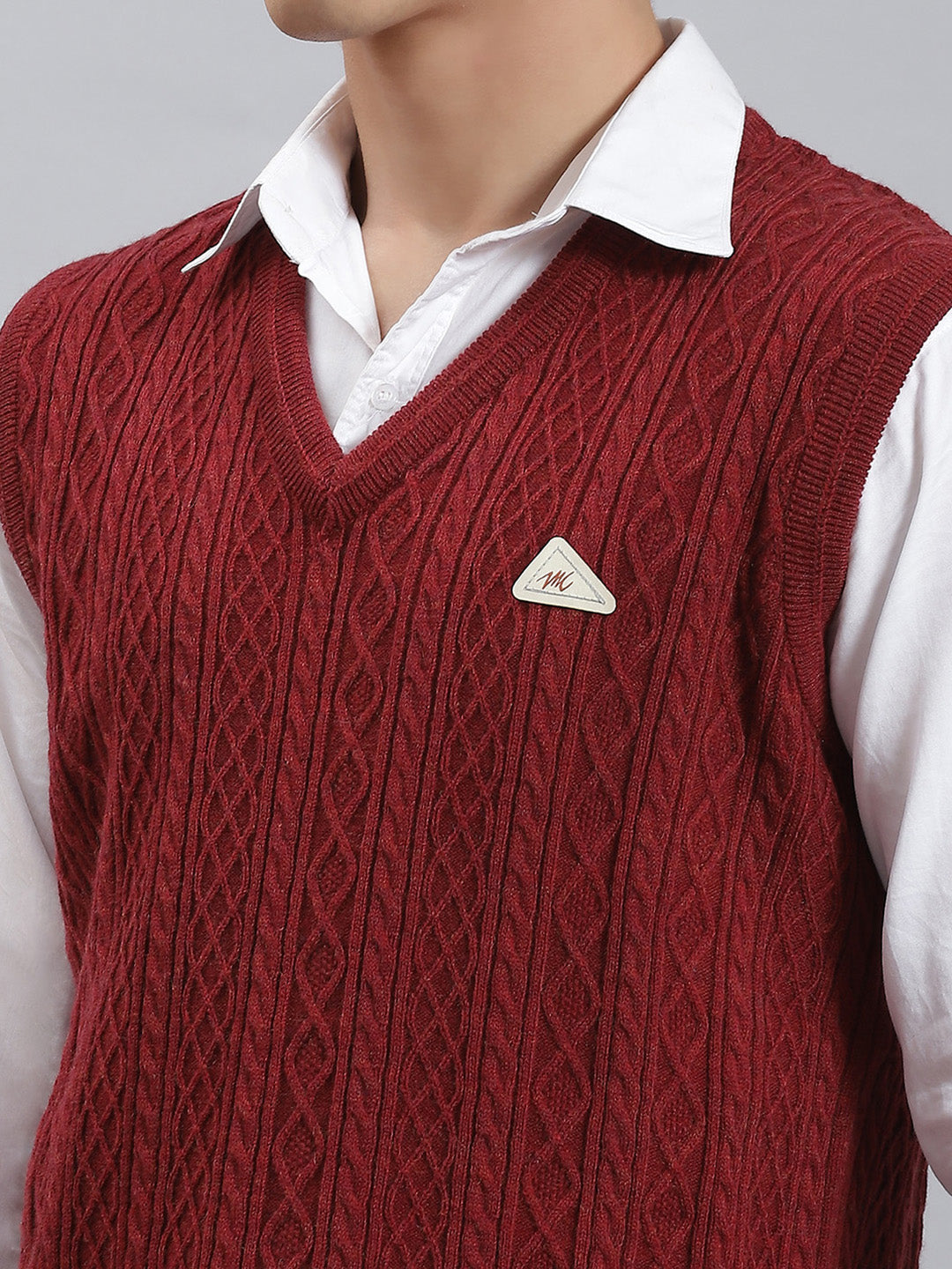 Men Maroon Self Design V Neck Sleeveless Sweaters/Pullovers