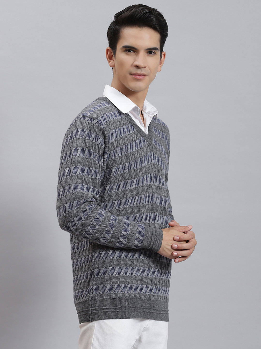 Men Grey Melange Self Design V Neck Full Sleeve Sweaters/Pullovers