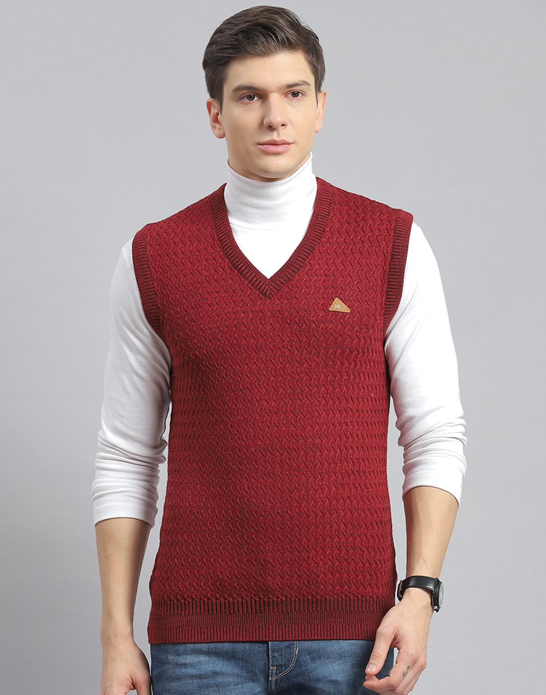 Men Maroon Self Design V Neck Sleeveless Sweater