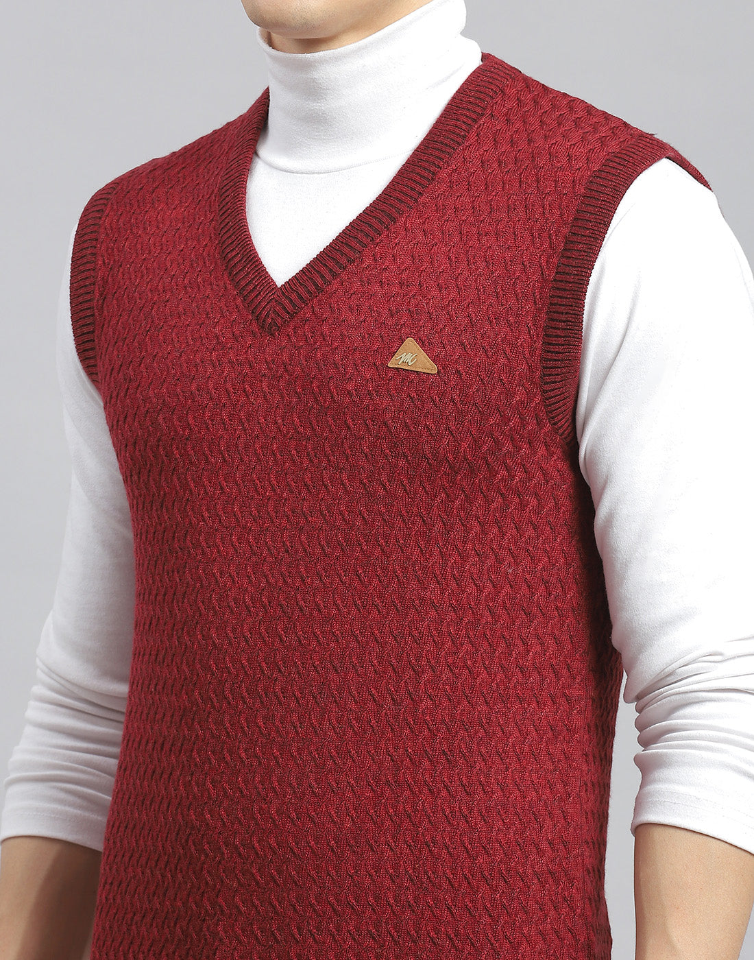 Men Maroon Self Design V Neck Sleeveless Sweater