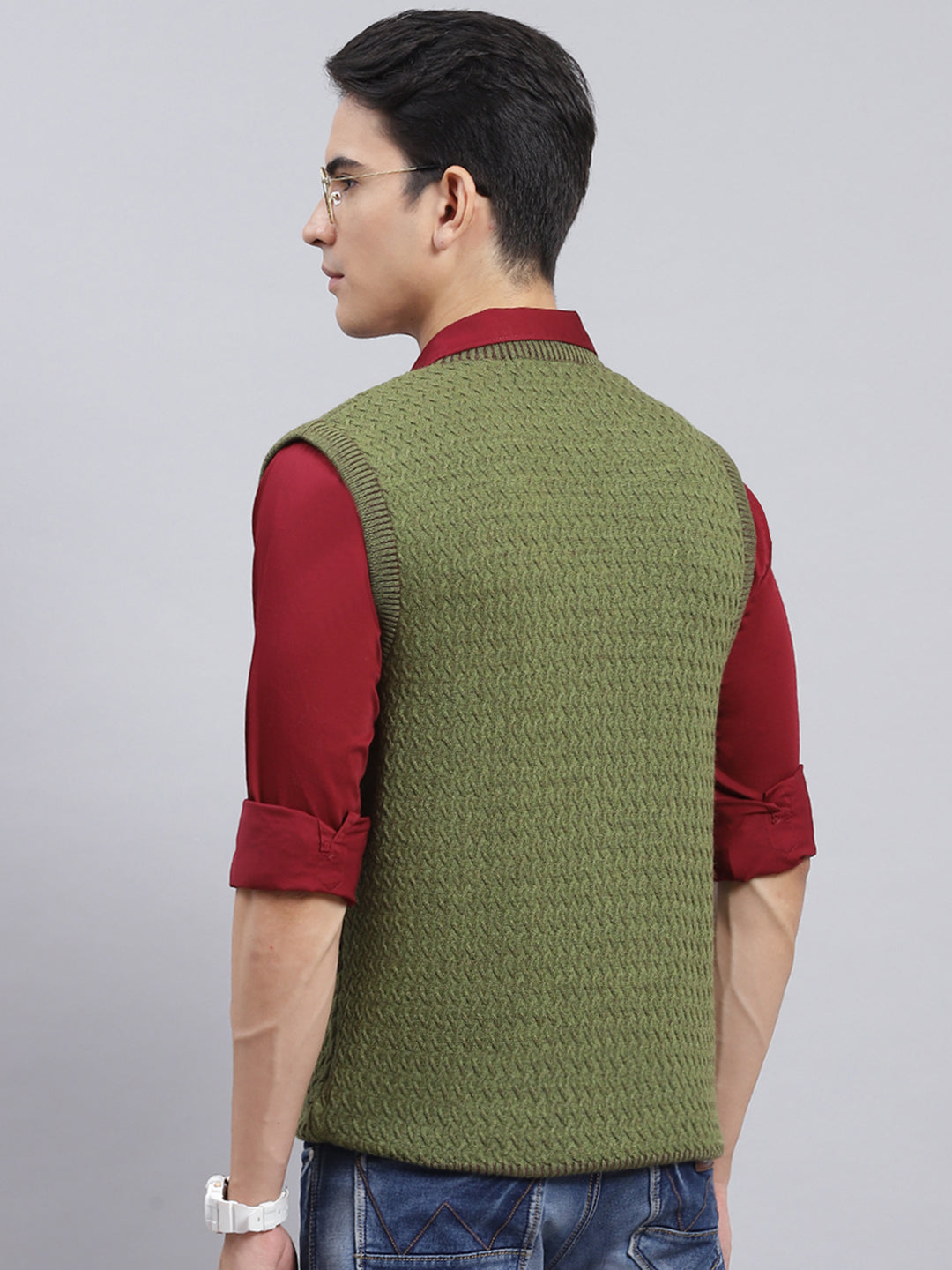 Men Green Self Design Pure wool Sweater