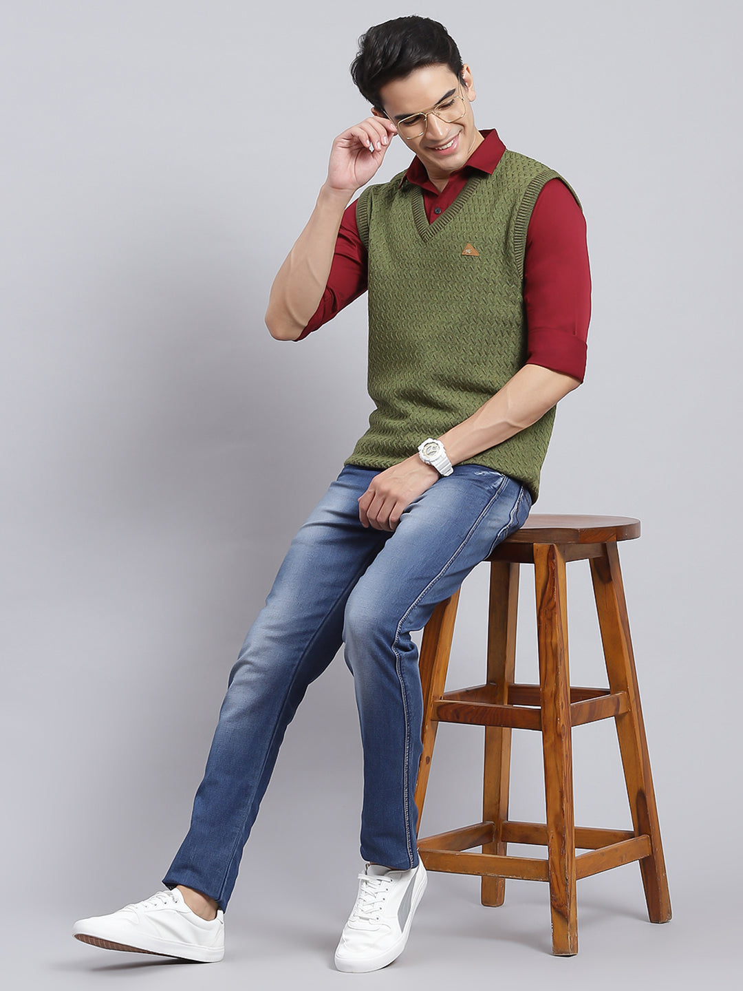 Men Green Self Design Pure wool Sweater