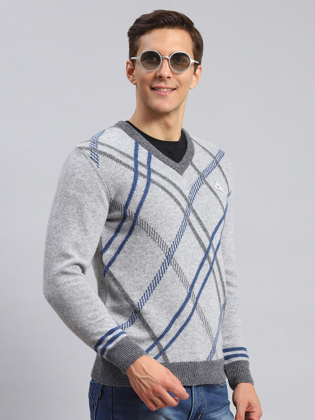 Men Grey Self Design Lamb wool Pullover