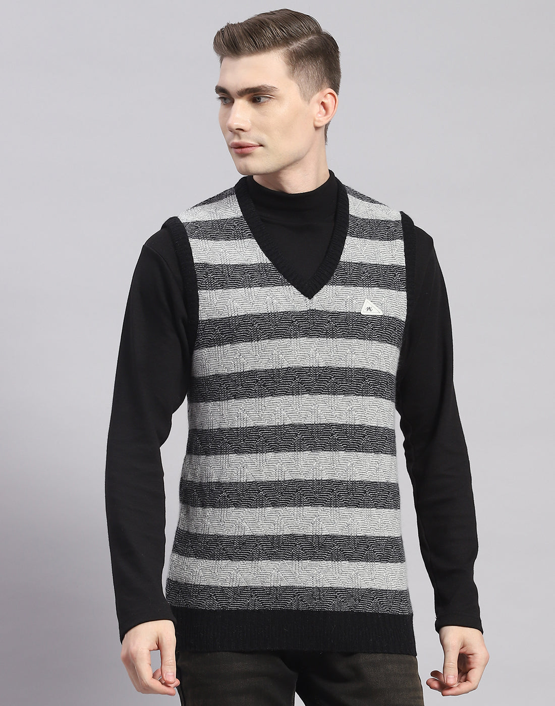 Men Grey Stripe V Neck Sleeveless Sweater