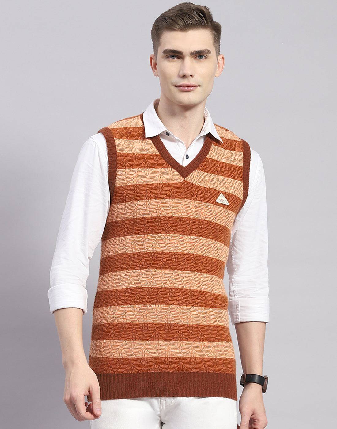 Men Rust Stripe V Neck Sleeveless Sweater