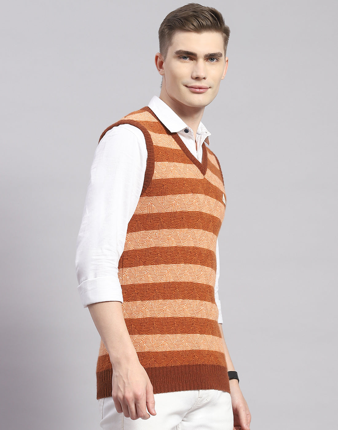 Men Rust Stripe V Neck Sleeveless Sweater