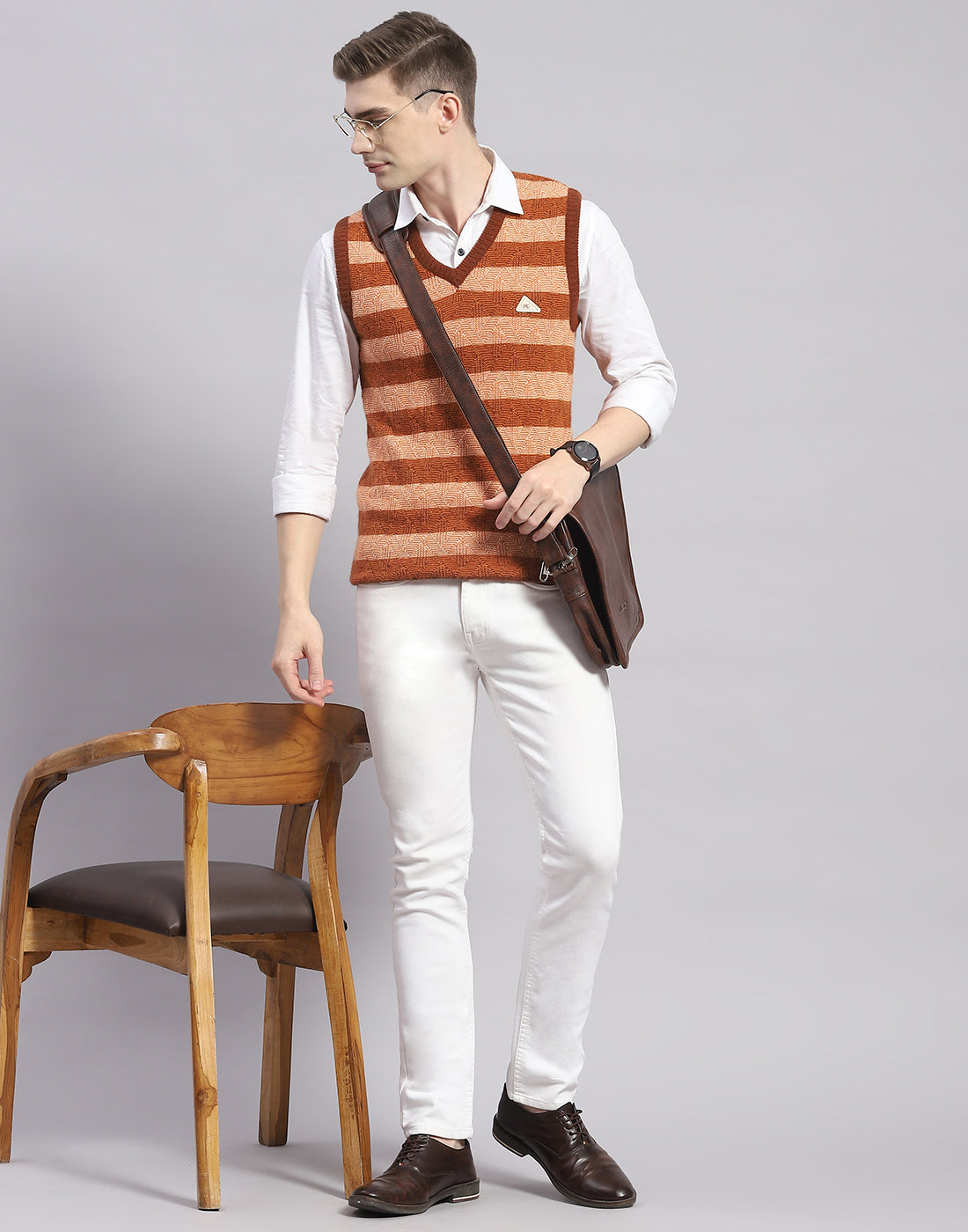 Men Rust Stripe V Neck Sleeveless Sweater