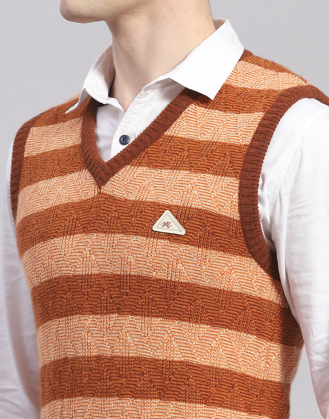 Men Rust Stripe V Neck Sleeveless Sweater