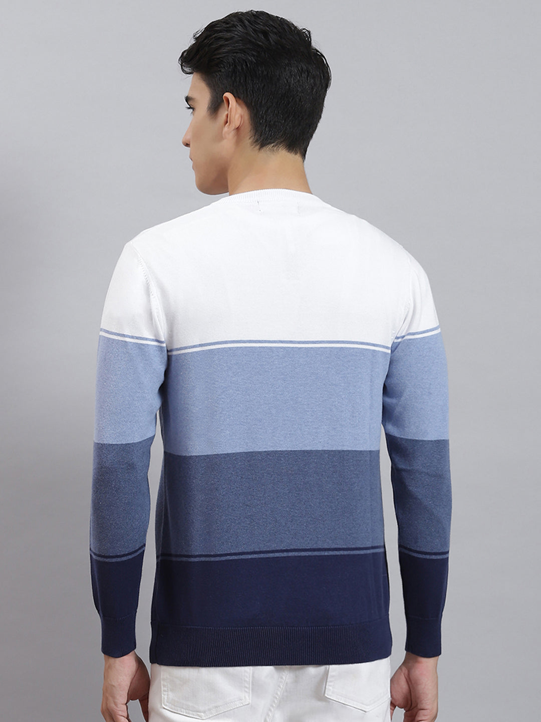 Men Blue Stripe V Neck Full Sleeve Sweaters/Pullovers