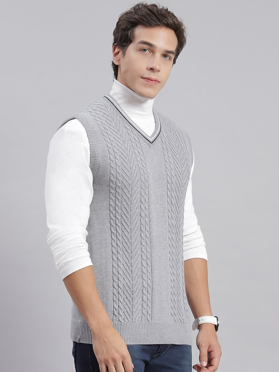 Men Grey Self Design V Neck Sleeveless Sweaters/Pullovers