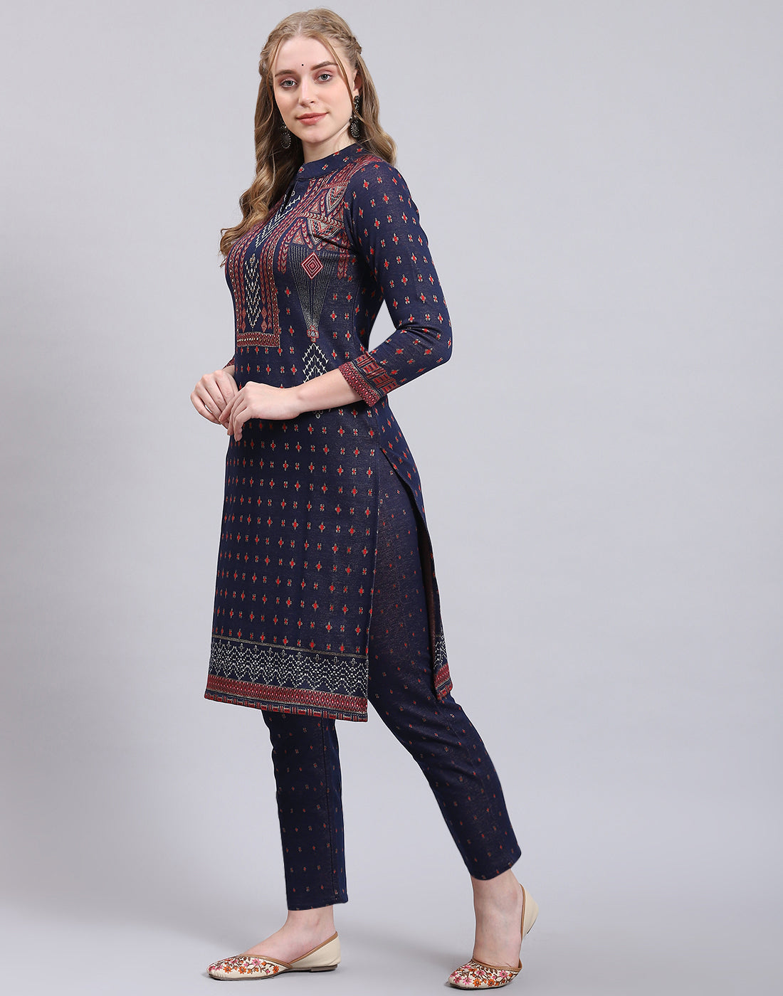 Women Navy Blue Printed Collar Full Sleeve Kurtis Set