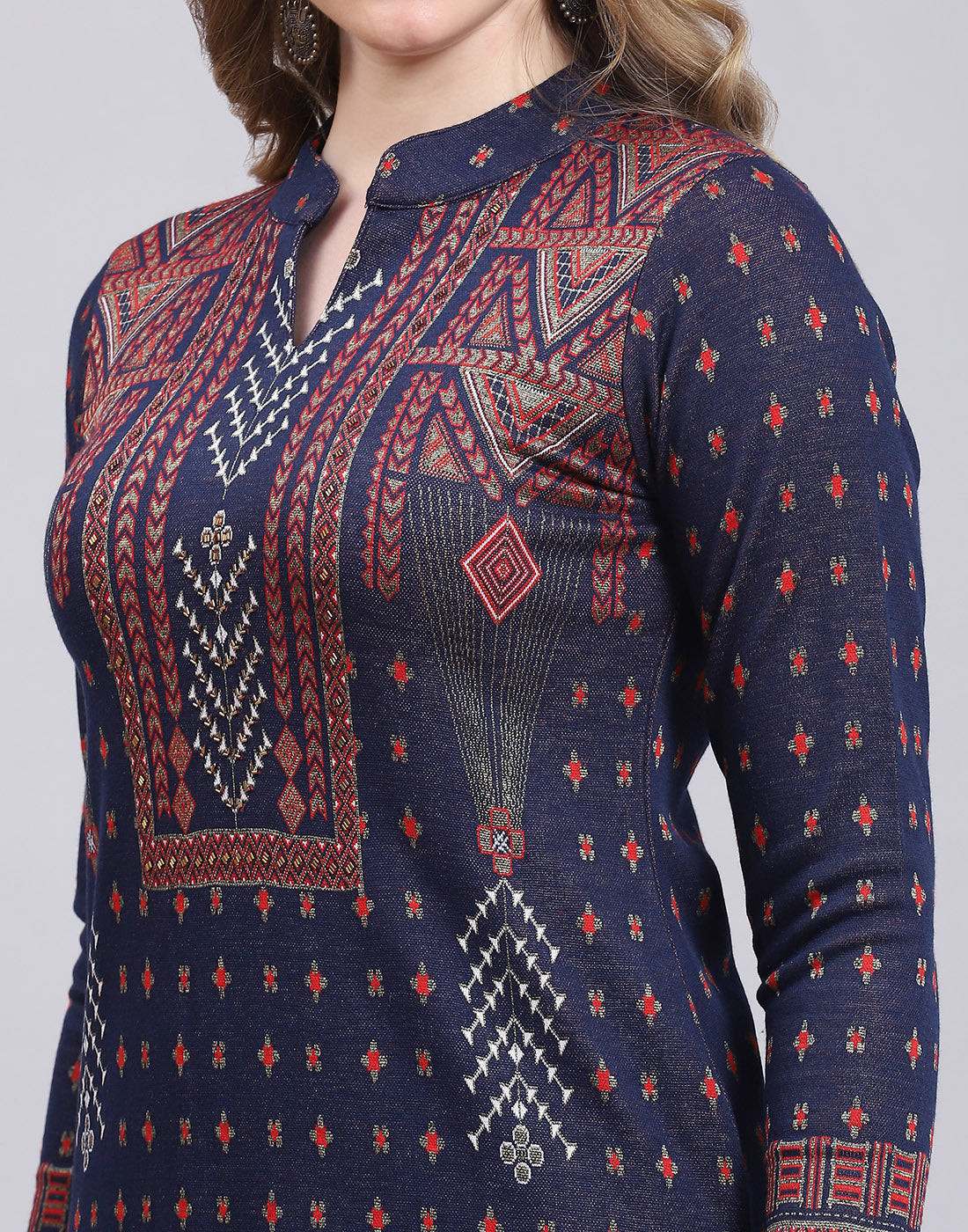 Women Navy Blue Printed Collar Full Sleeve Kurtis Set