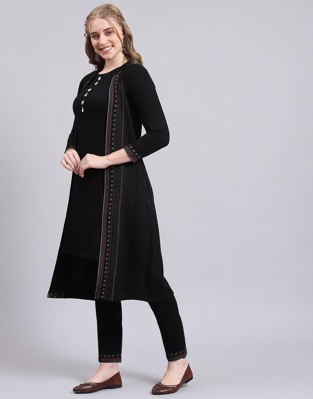 Women Black Self Design Collar Full Sleeve Kurtis Set