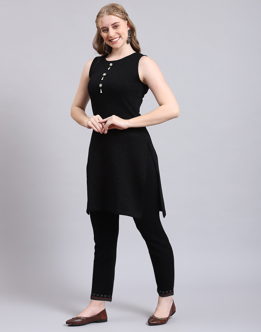 Women Black Self Design Collar Full Sleeve Kurtis Set