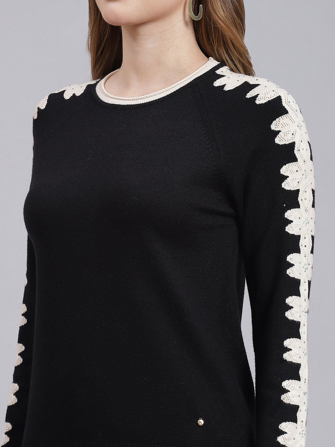 Women Black Printed Wool blend Top