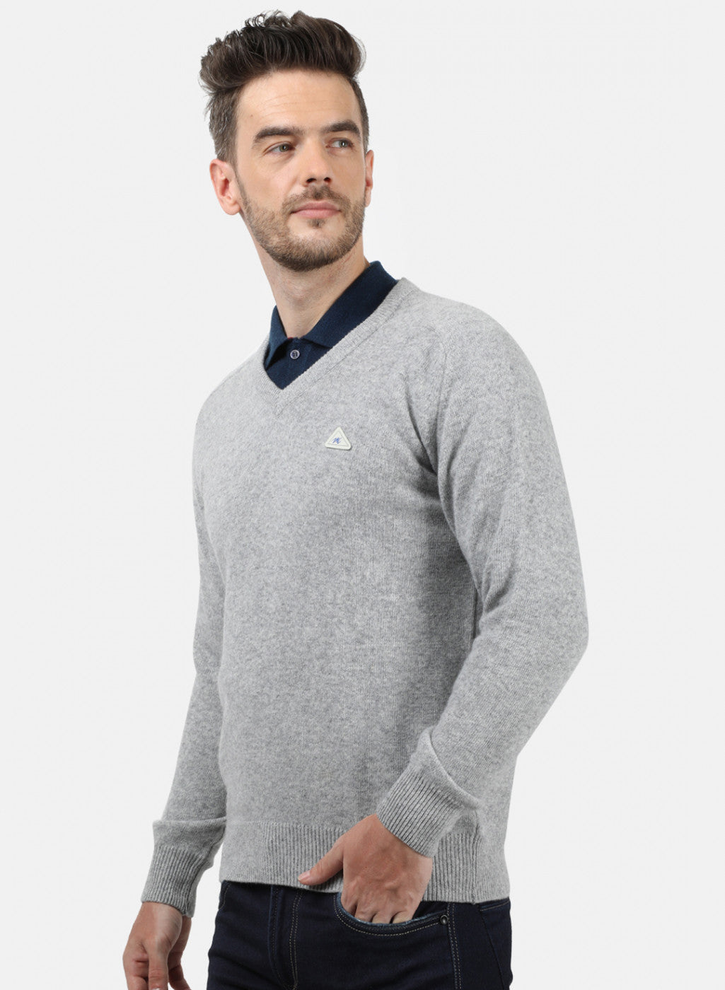 Men Grey Solid Pullover