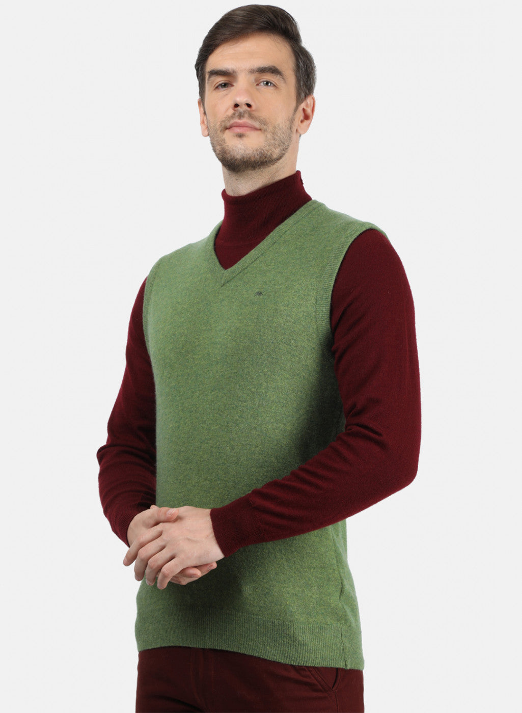 Men Green Solid Sweater