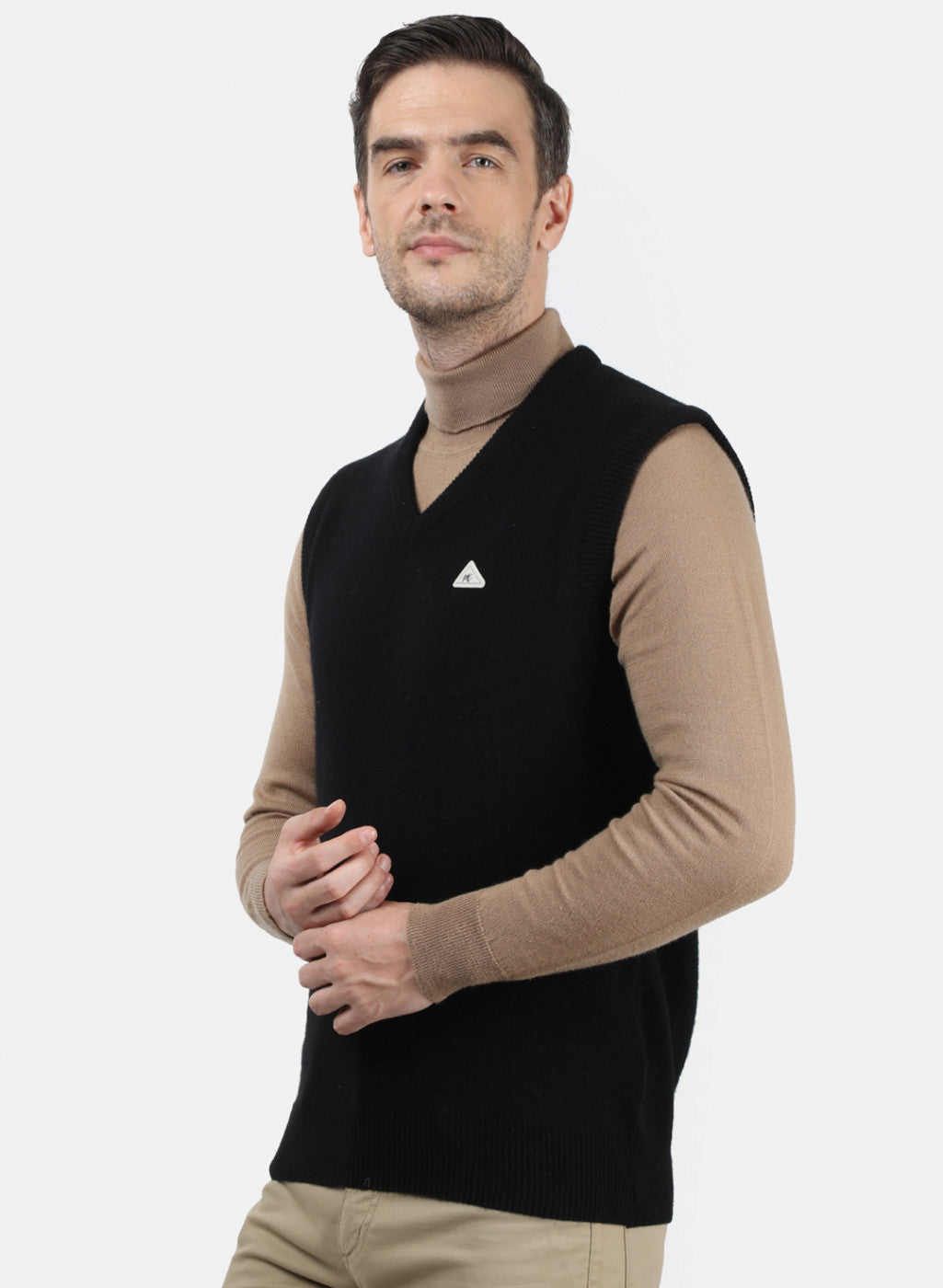 Men Black Solid Sweater