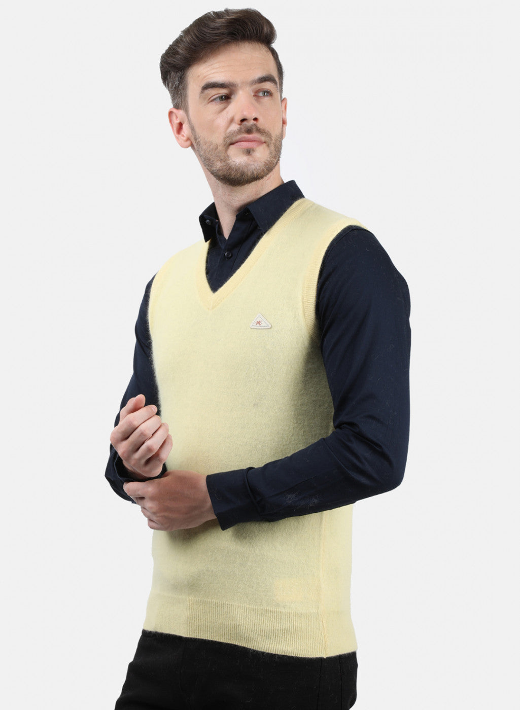 Men Yellow Solid Sweater