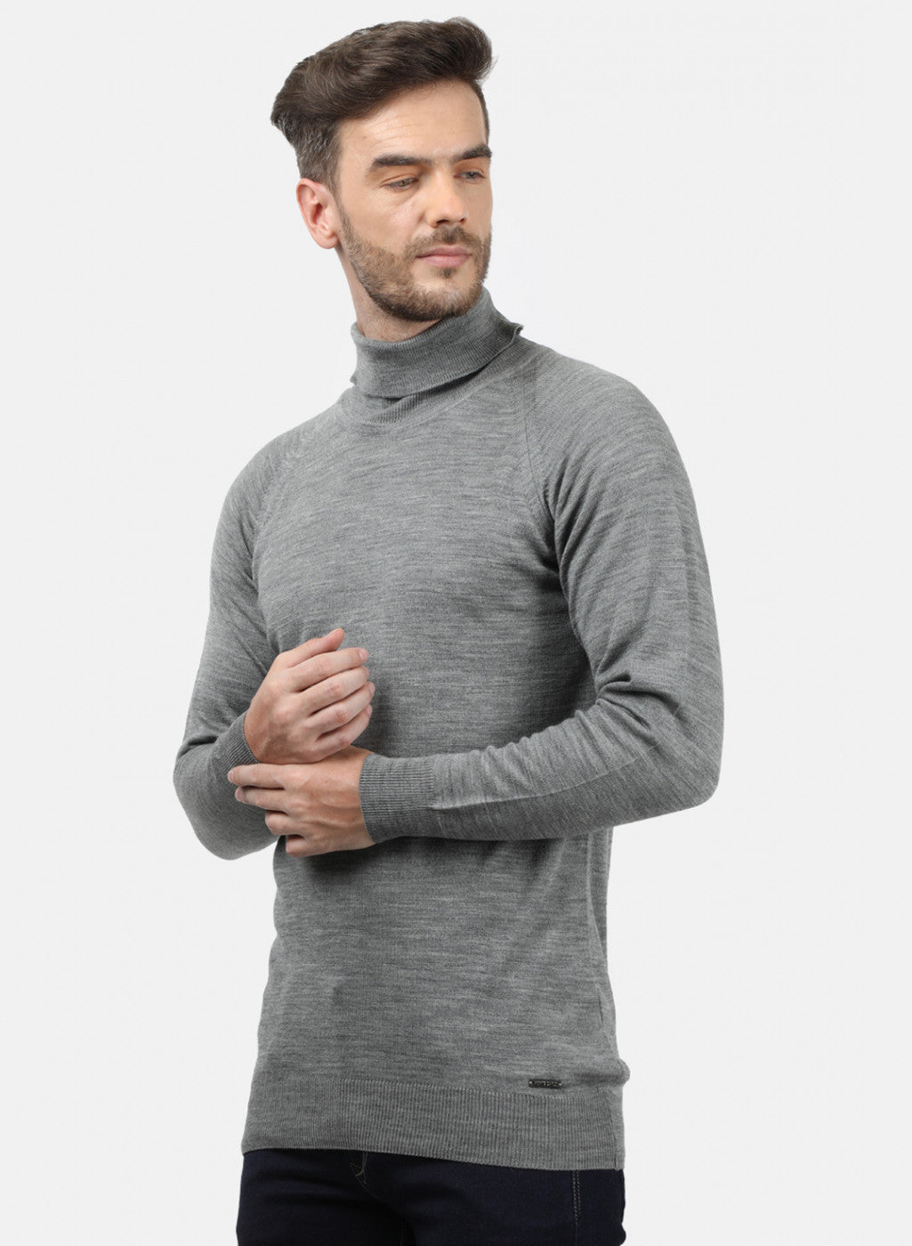 Men Grey Solid Pullover