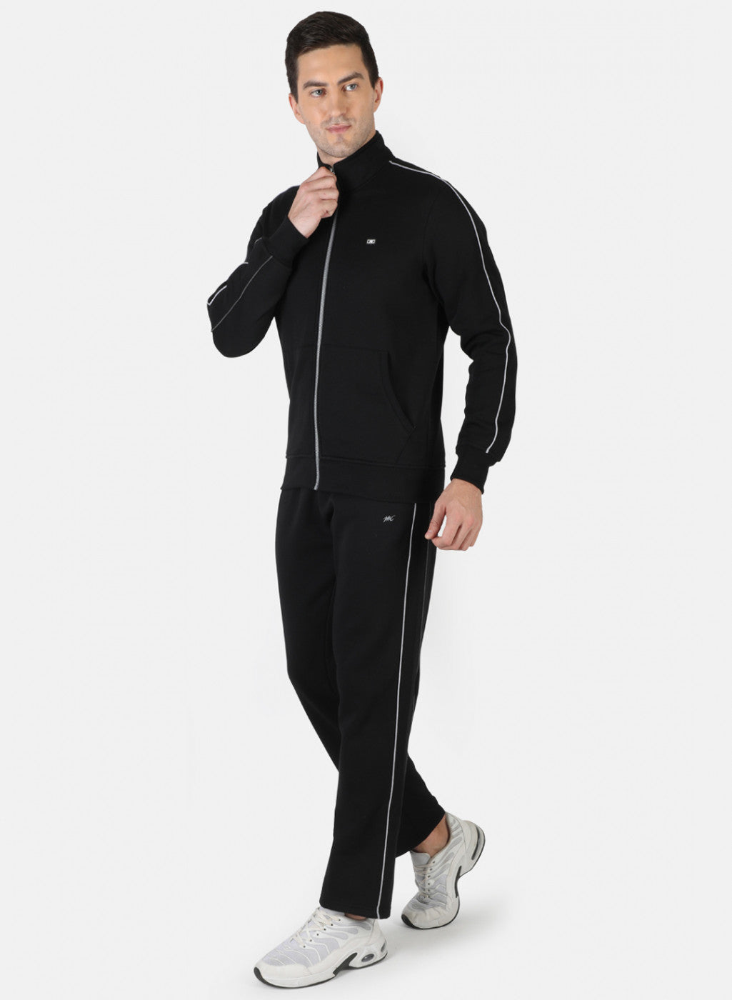 Men Black Plain Tracksuit