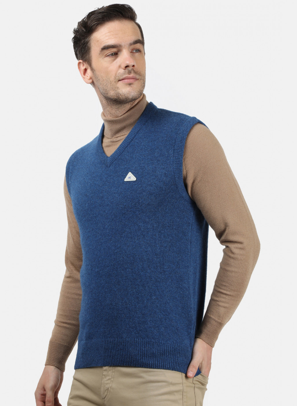 Men Blue Solid Sweater