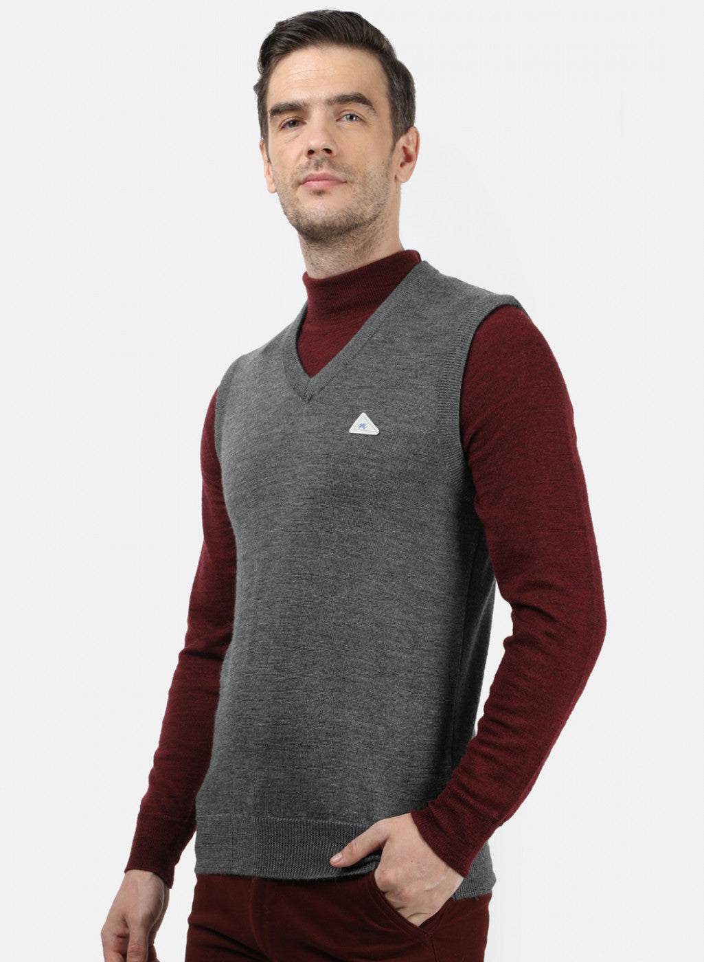 Men Grey Solid Sweater