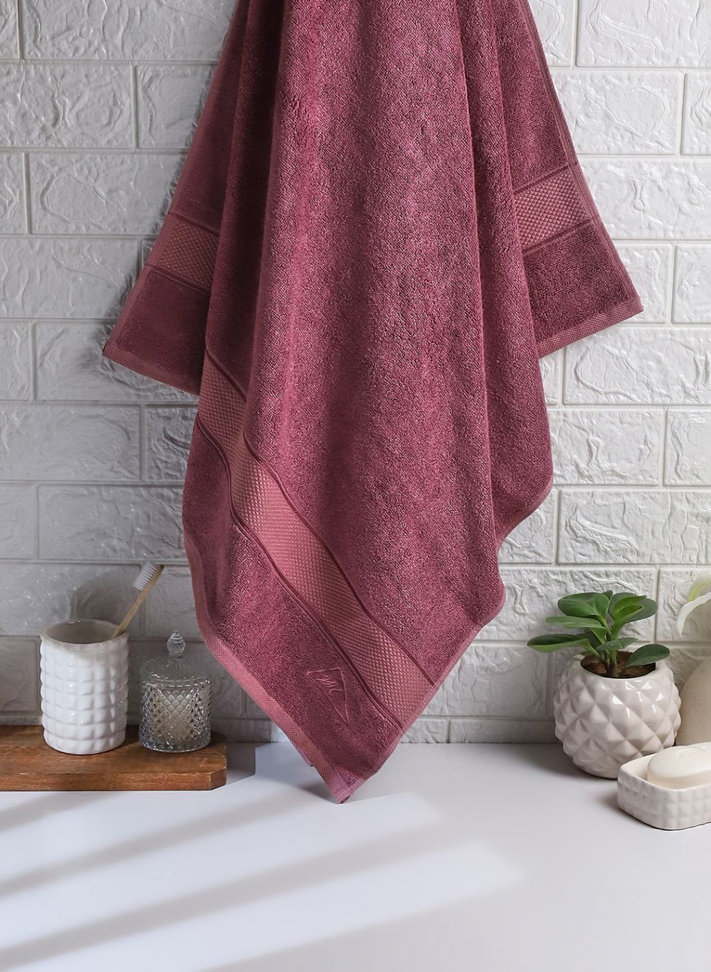 Burgundy Cotton 600 GSM Bath Towel