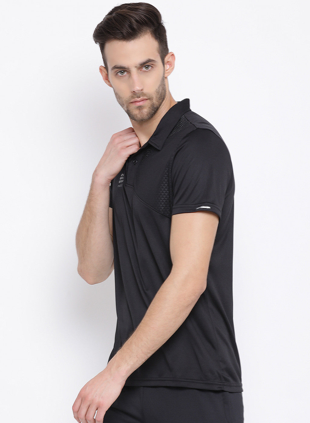 Rockit Black Collar Regular Fit T-Shirt