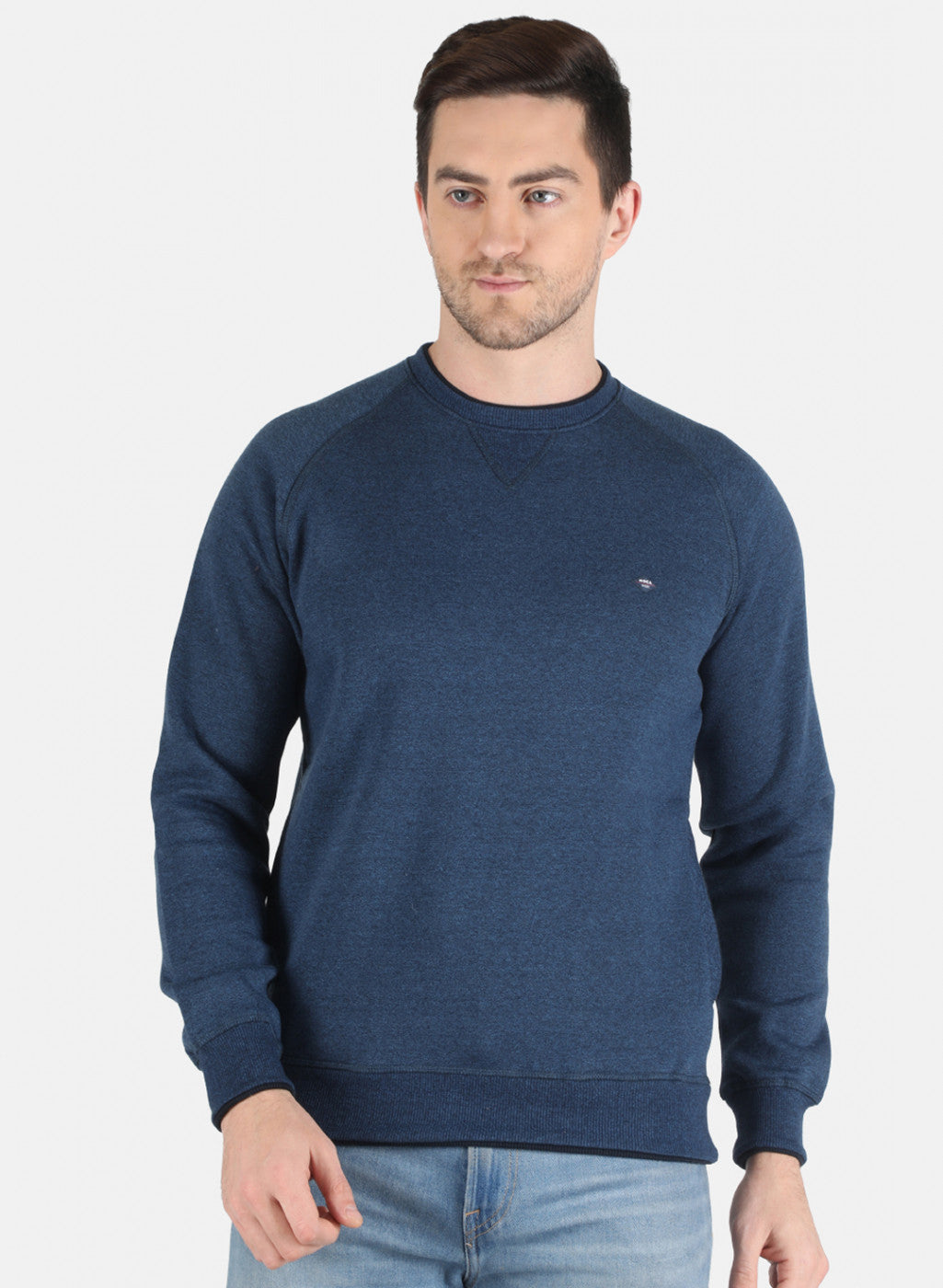 Men Blue Solid Sweatshirt