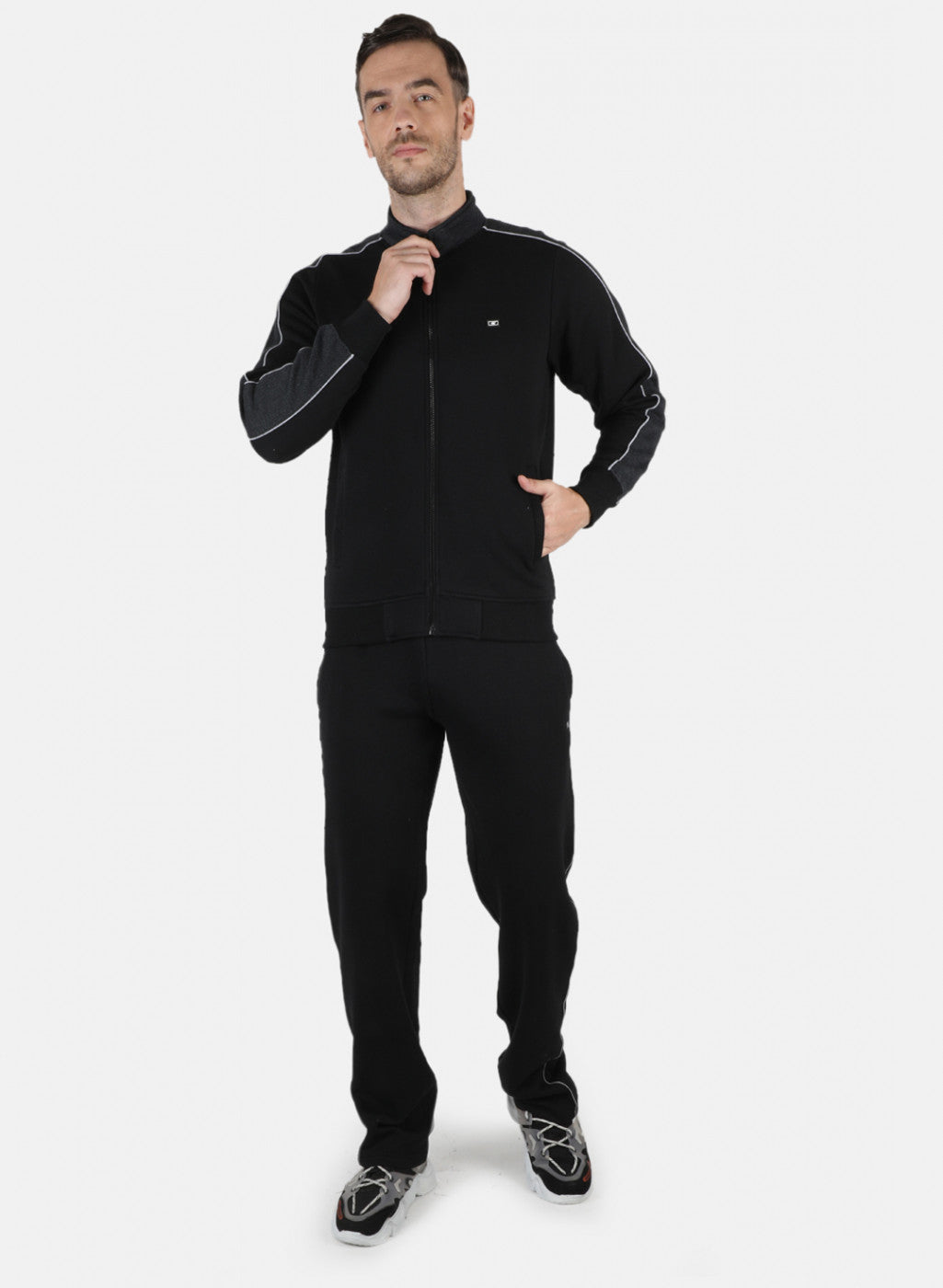 Men Black Solid Tracksuit