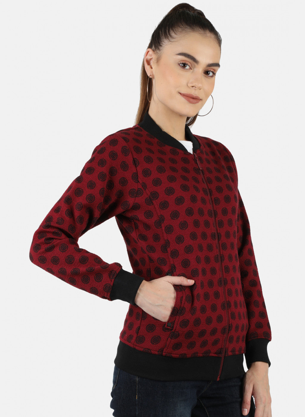 Women Maroon Jaquard Sweatshirt