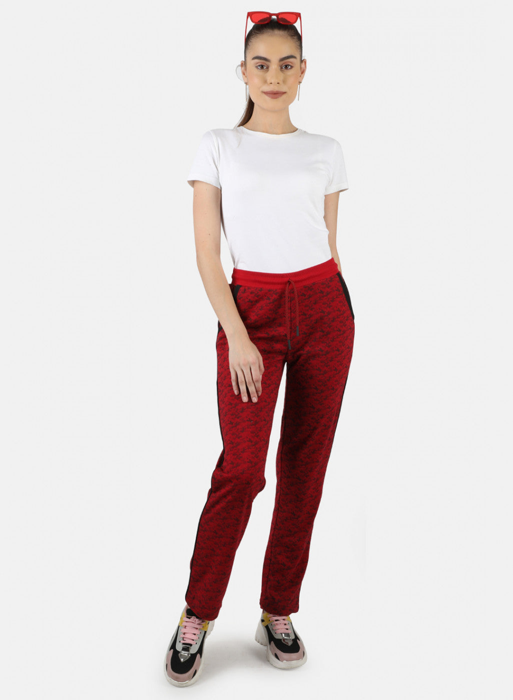 Women Red Printed Winter Lower