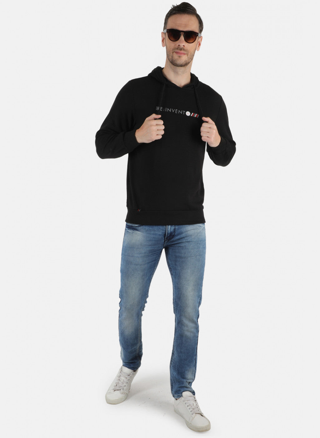 Men Black Solid Sweatshirt