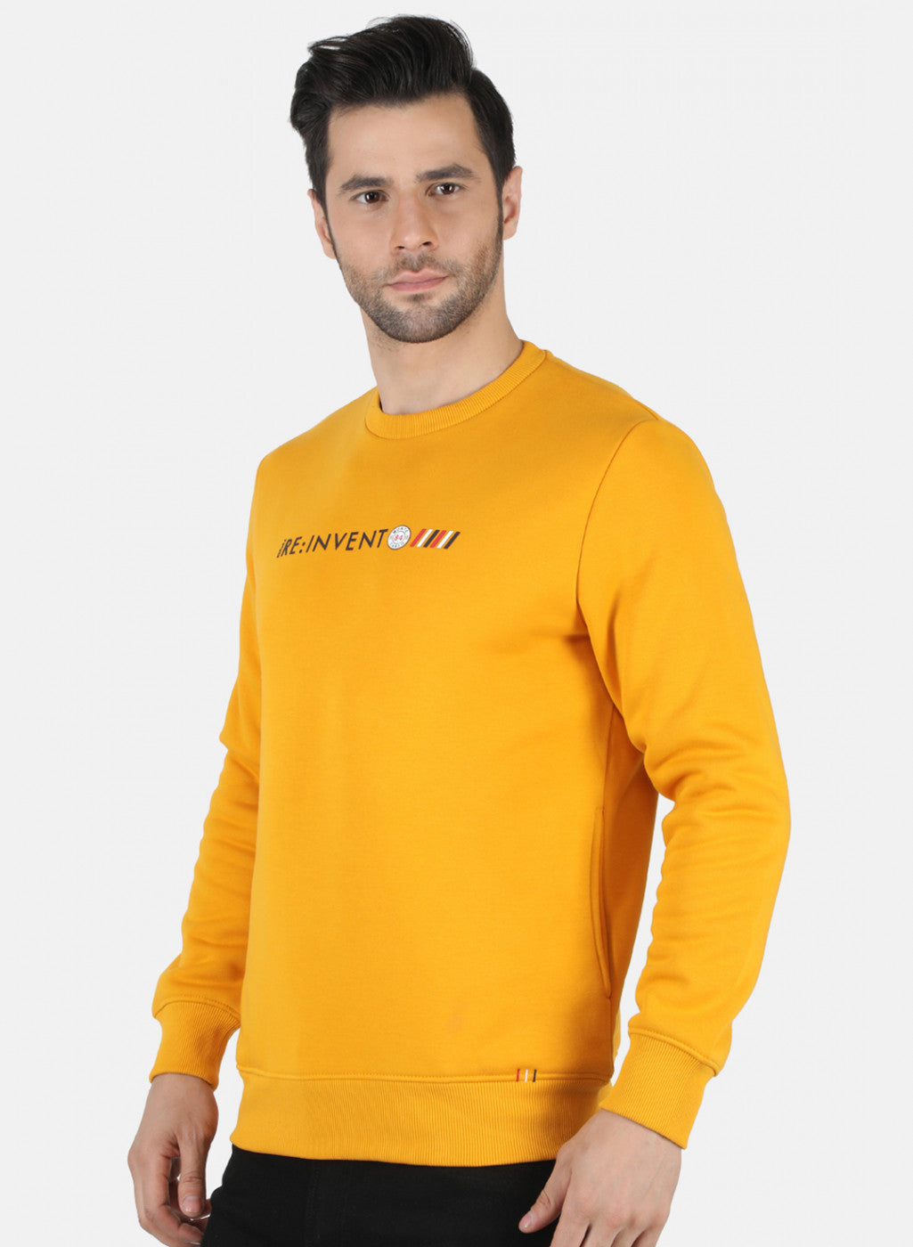 Men Gold Solid T-Shirt