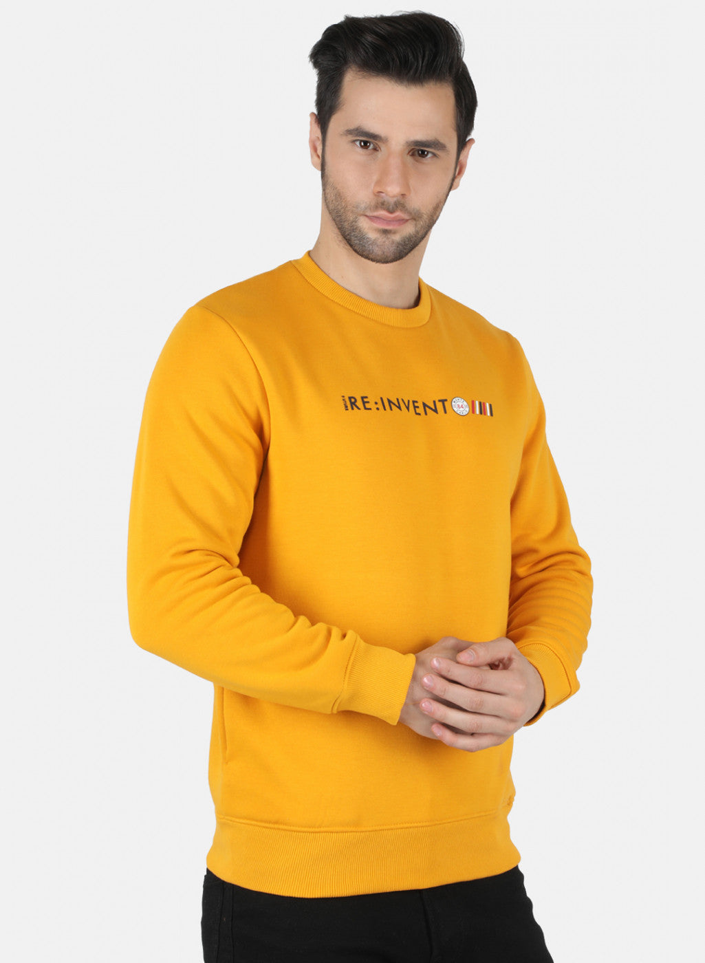 Men Gold Solid T-Shirt