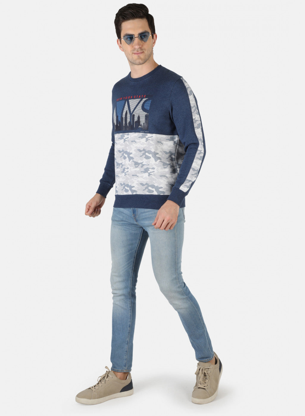 Men NAvy Blue Printed Sweatshirt