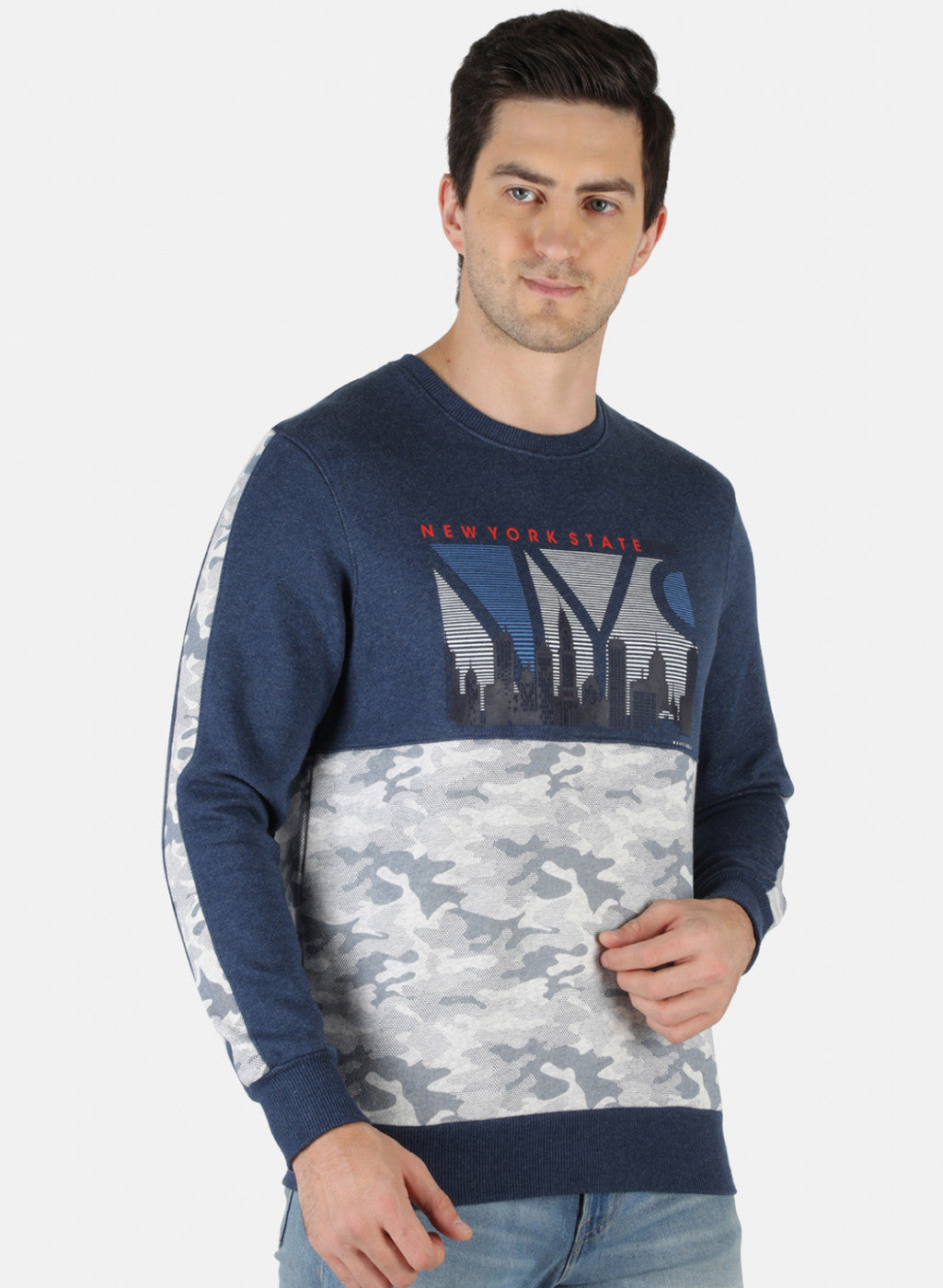 Men NAvy Blue Printed Sweatshirt