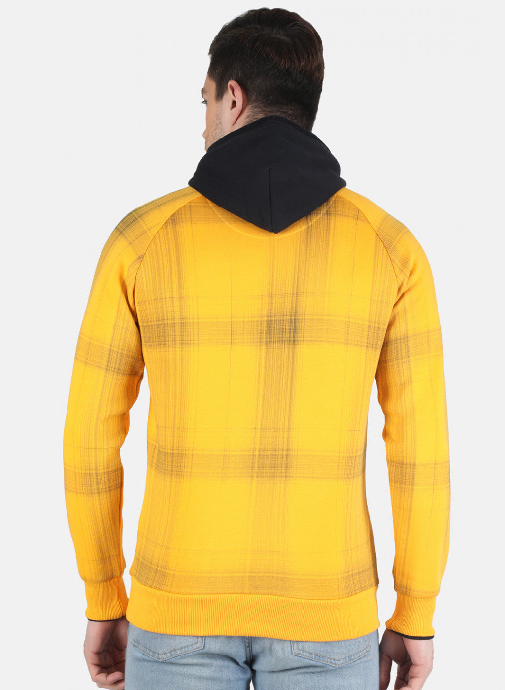 Men Yellow Printed Sweatshirt