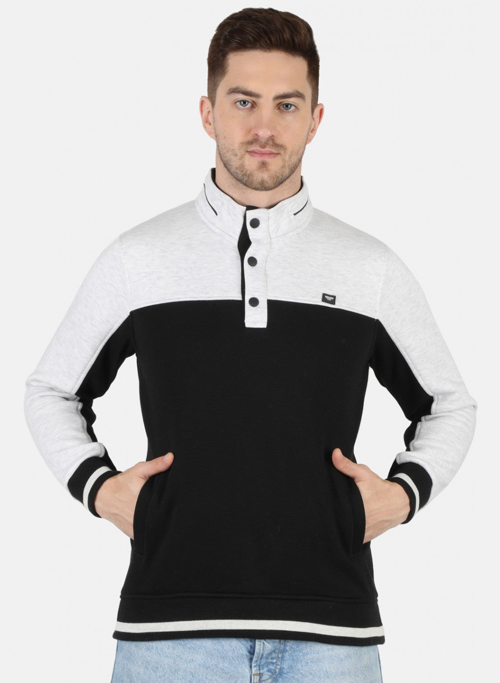 Men Black Solid Sweatshirt