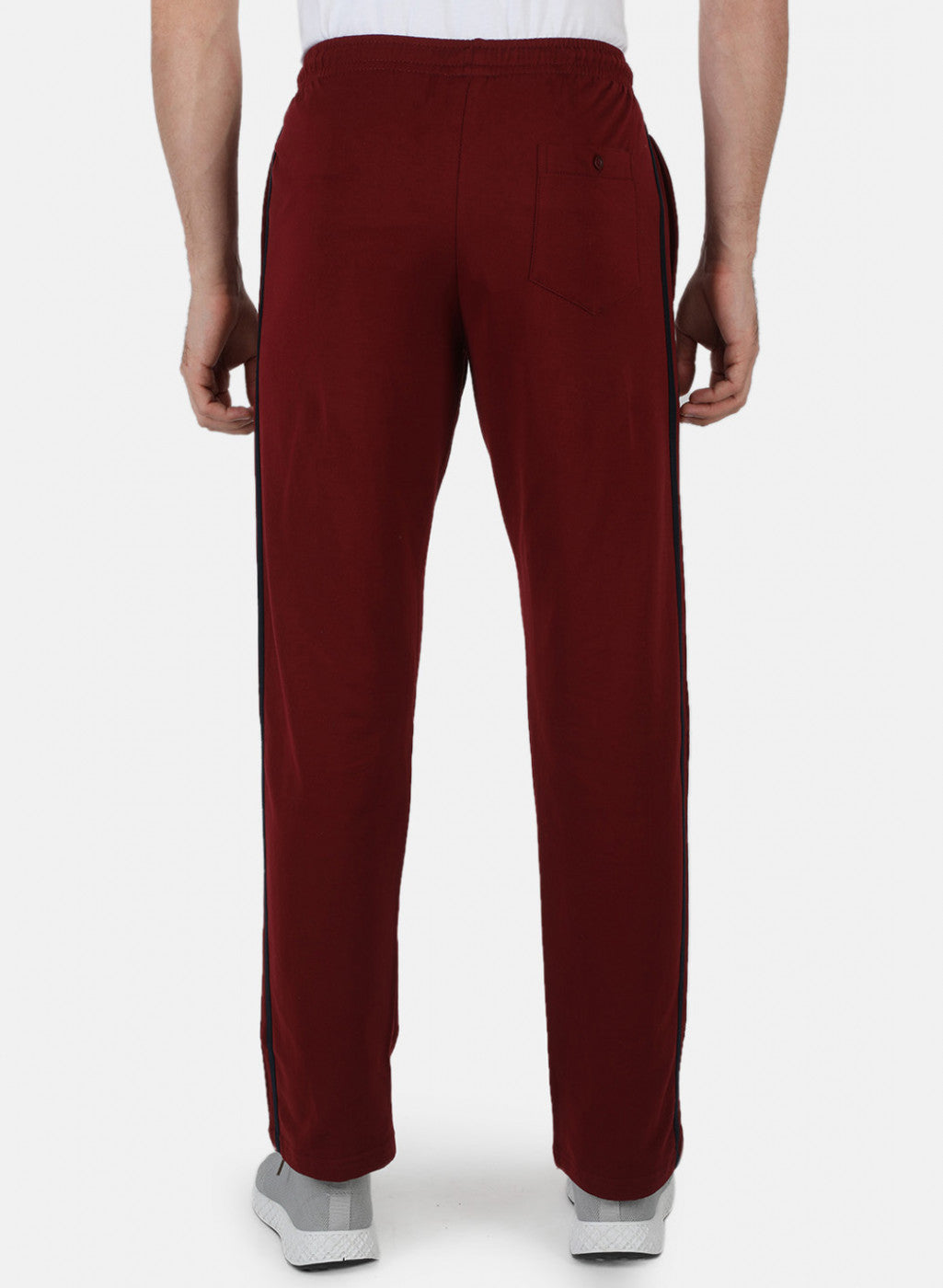 Men Maroon Solid Winter Lower